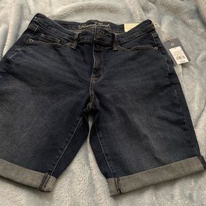 Universal Thread denim Bermuda shorts